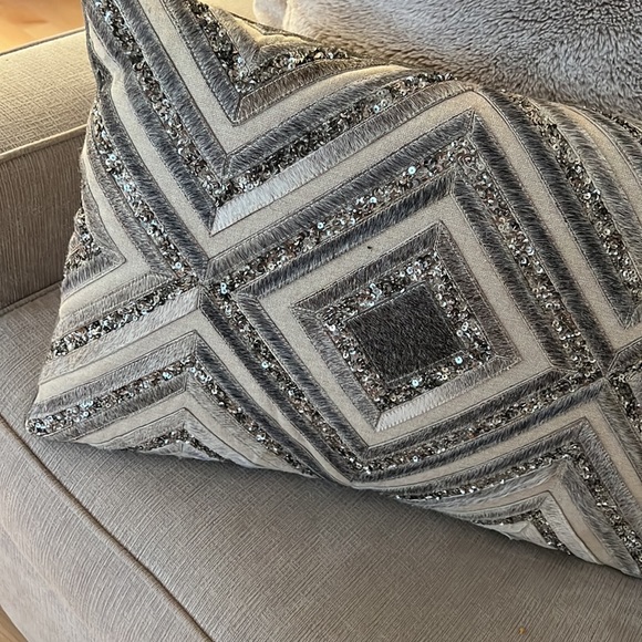 Decorative Leather Hide Accent Throw Pillow Size 19”x13” cowhide and Sequins - Picture 5 of 6